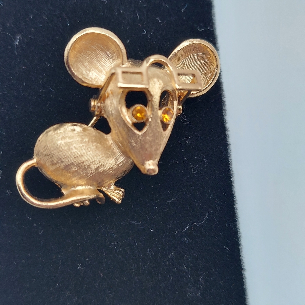 Avon Vintage Mouse w/movable Glasses,GC.